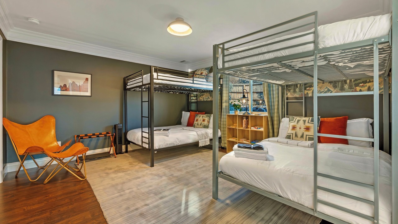 Photo of Bedroom in West Colorado Springs