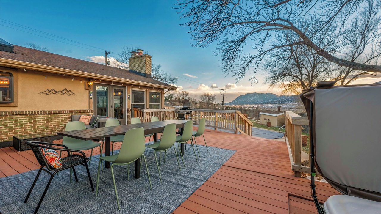 Photo of Outdoor in West Colorado Springs