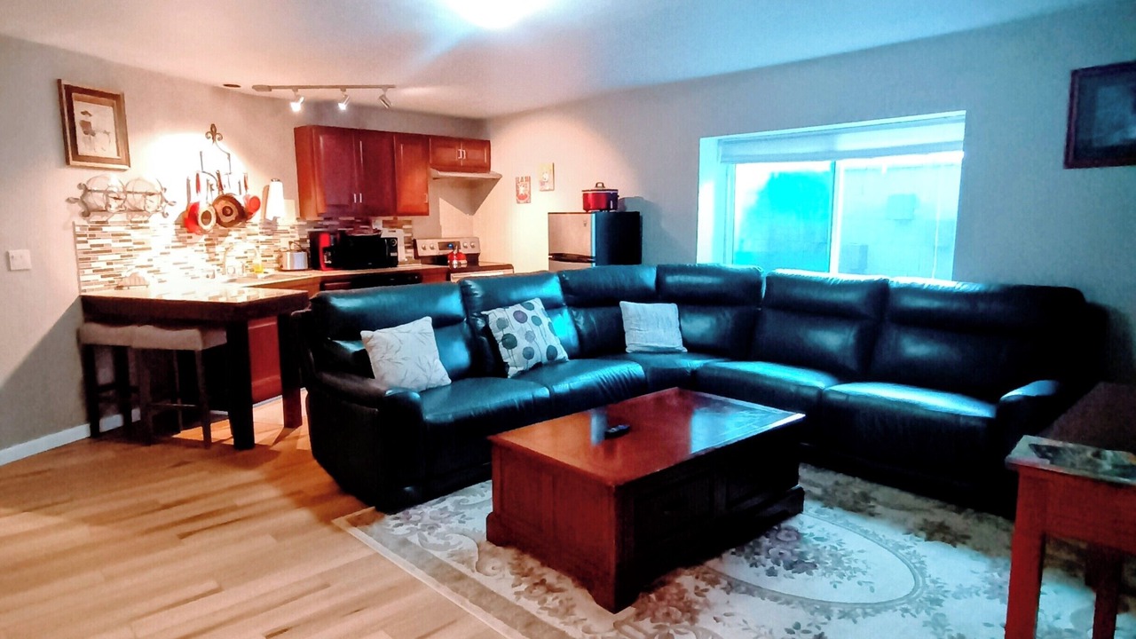 Photo of Livingroom in Gleneagle