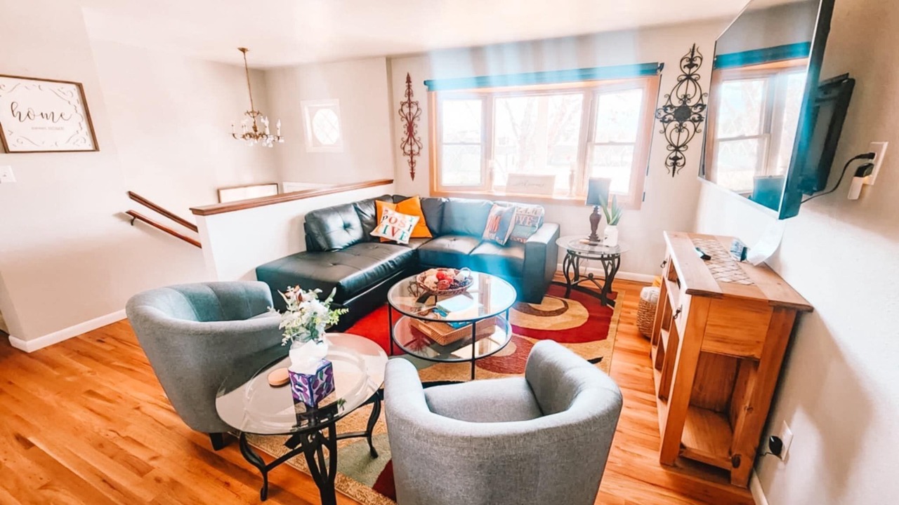 Photo of Livingroom in Security-Widefield