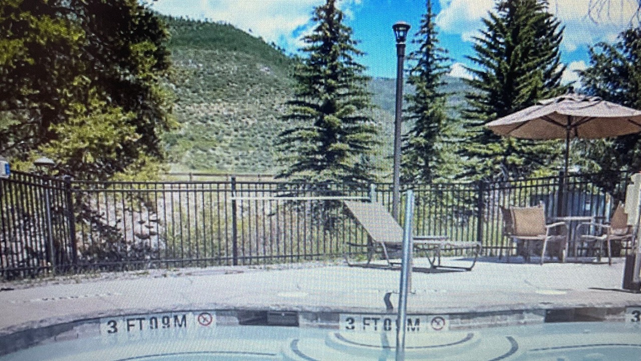 Photo of Outdoor in Highland Meadows