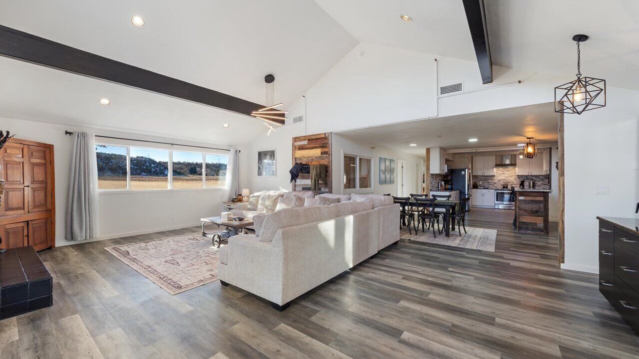 Photo of Livingroom in Montrose