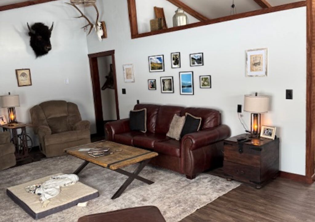 Photo of Livingroom in Twin Lakes