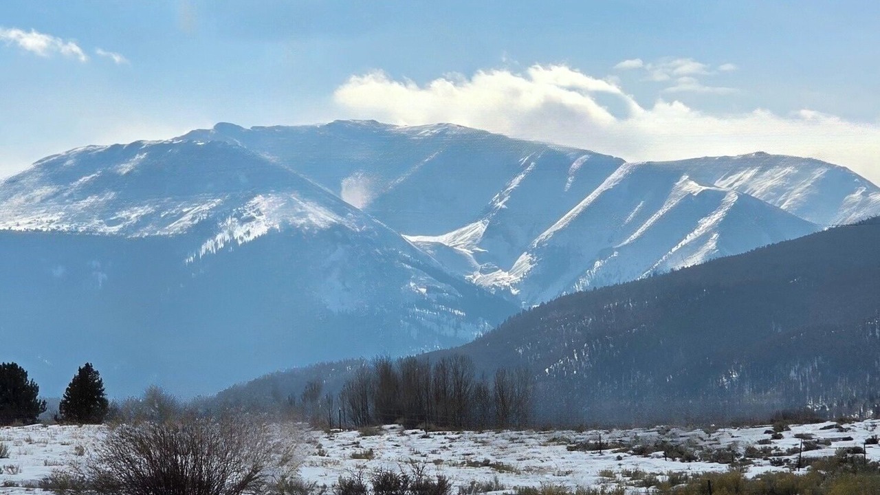 Photo of Others in Twin Lakes