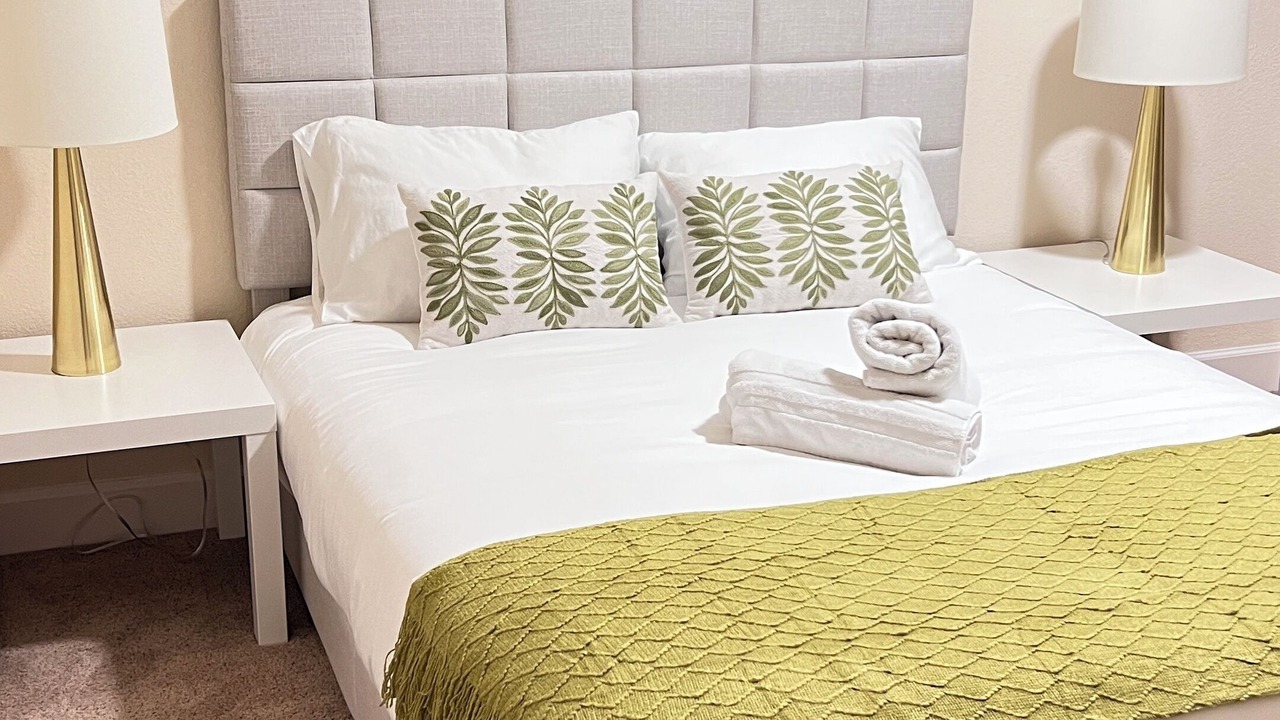 Photo of Bedroom in Dam East - West