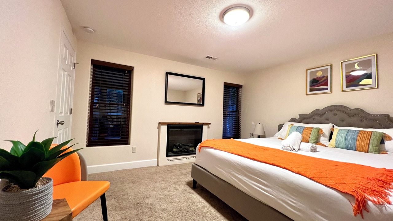 Photo of Bedroom in Dam East - West