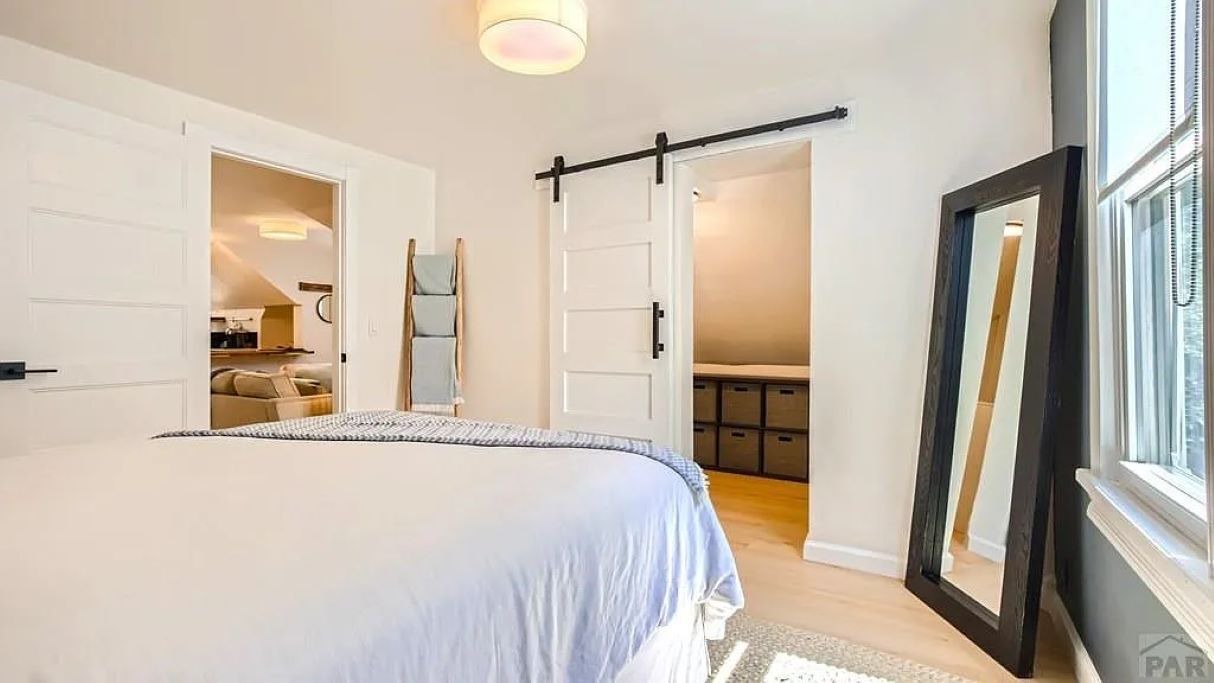 Photo of Bedroom in Pleasant Valley