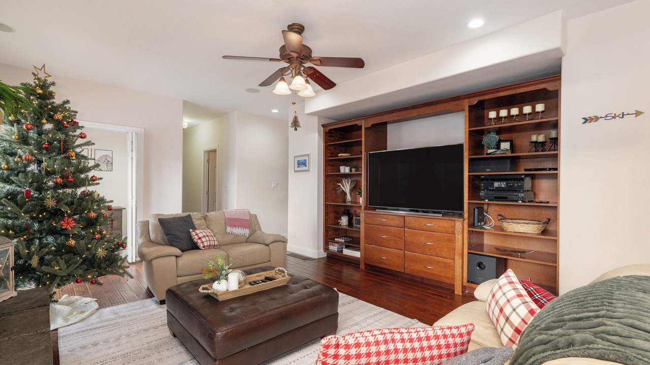 Photo of Livingroom in Granby
