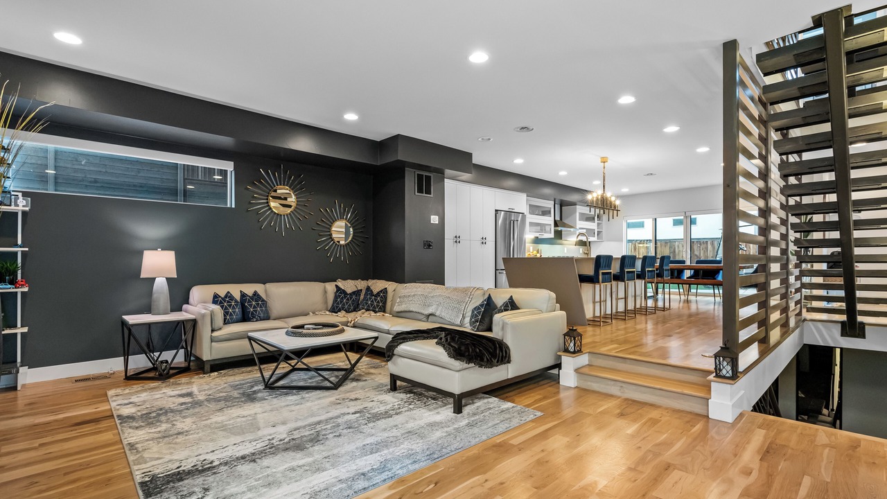 Photo of Livingroom in Highland