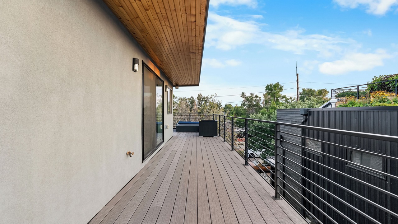 Photo of Patio Balcony in Highland