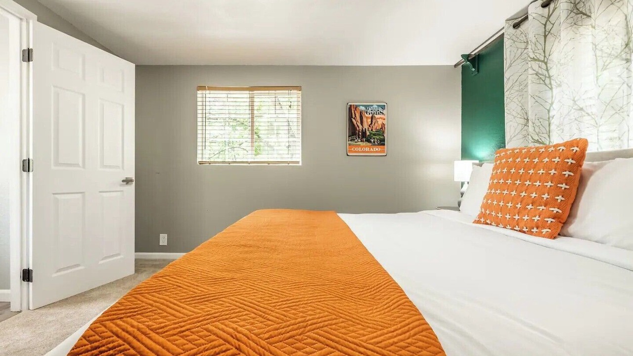 Photo of Bedroom in Old North End
