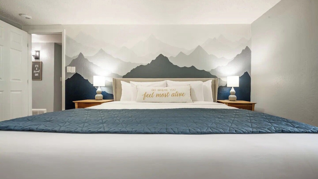 Photo of Bedroom in Old North End