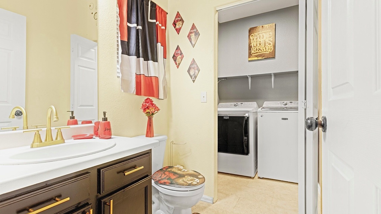 Photo of Bathroom in Thornton