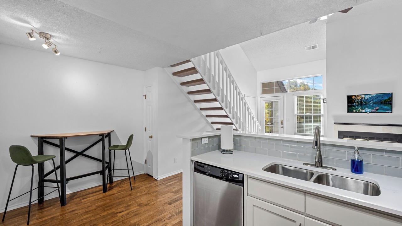 Photo of Kitchen in Columbine Valley