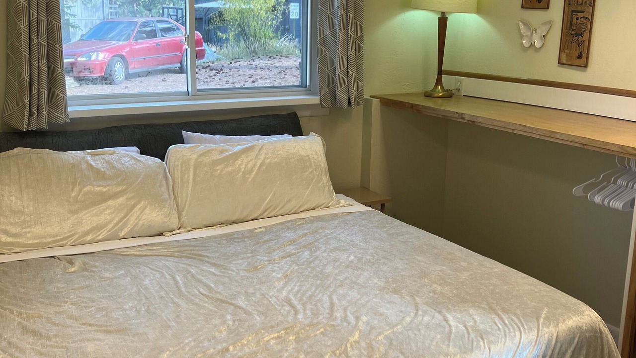 Photo of Bedroom in Kerr Gulch