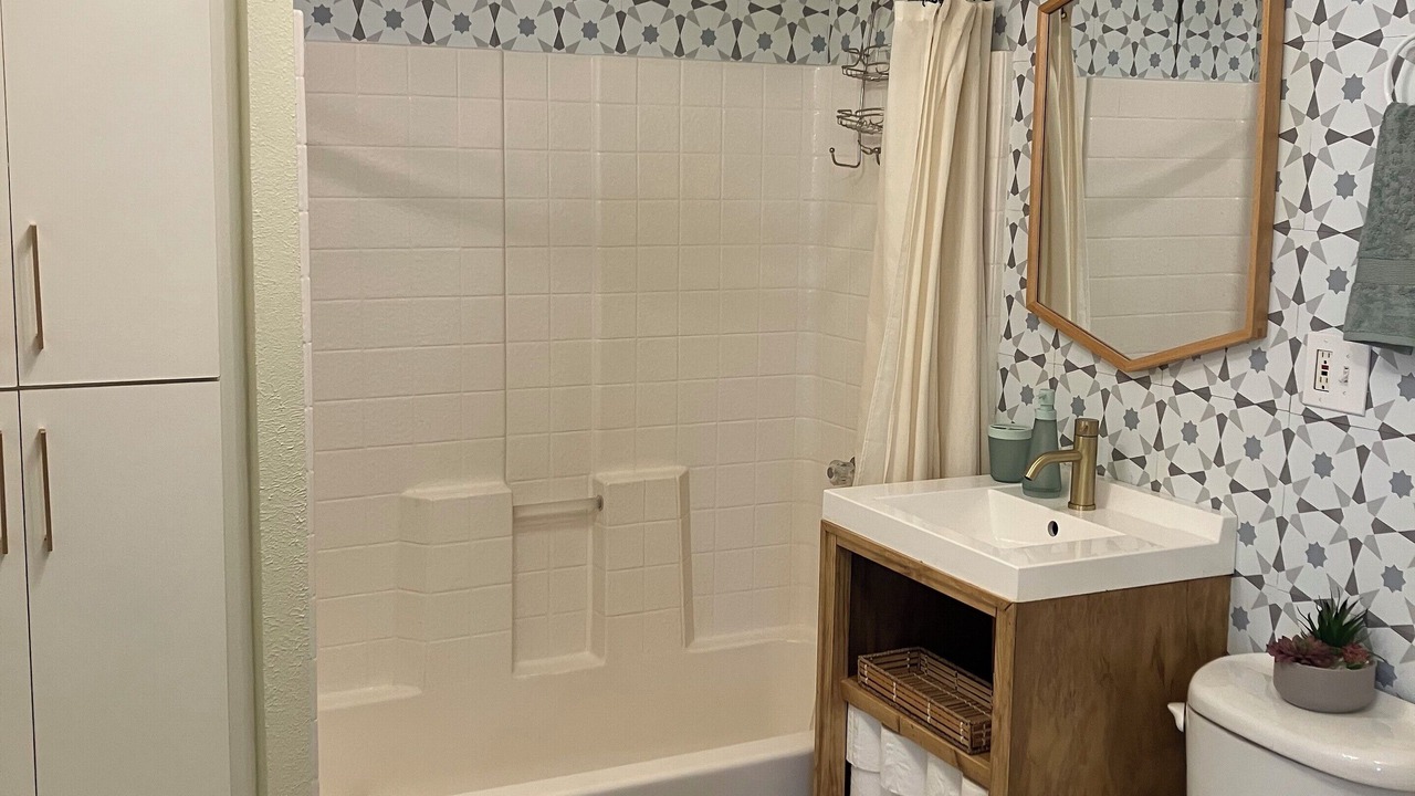 Photo of Bathroom in Kerr Gulch