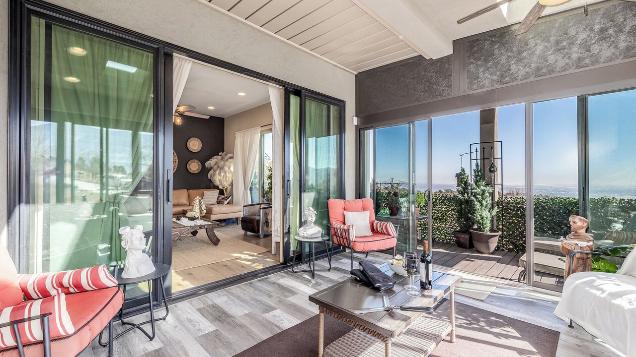 Photo of Livingroom in West Colorado Springs