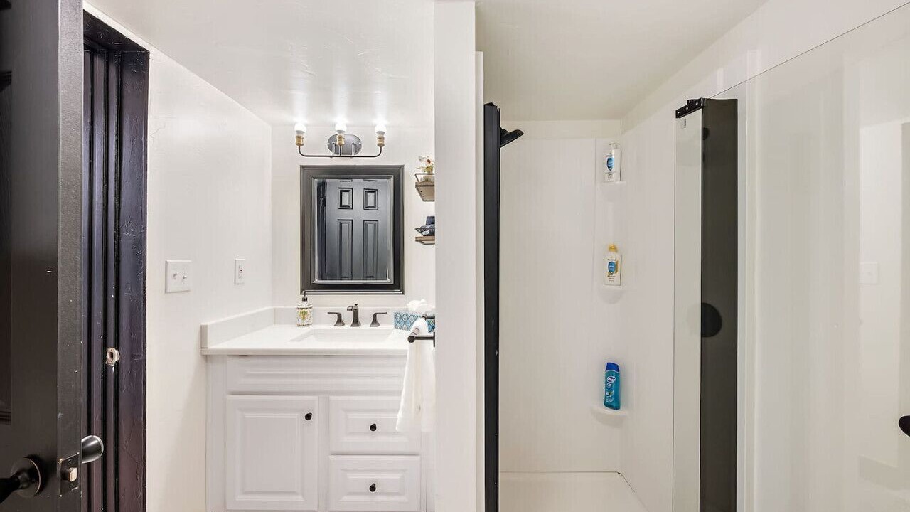 Photo of Bathroom in City Park West