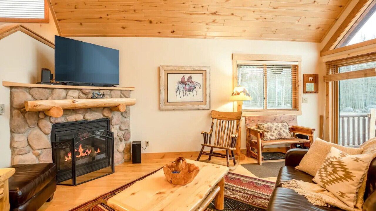 Photo of Livingroom in Grand Lake