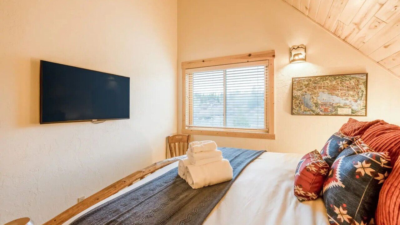 Photo of Bedroom in Grand Lake