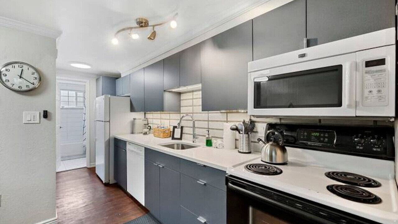 Photo of Kitchen in Englewood