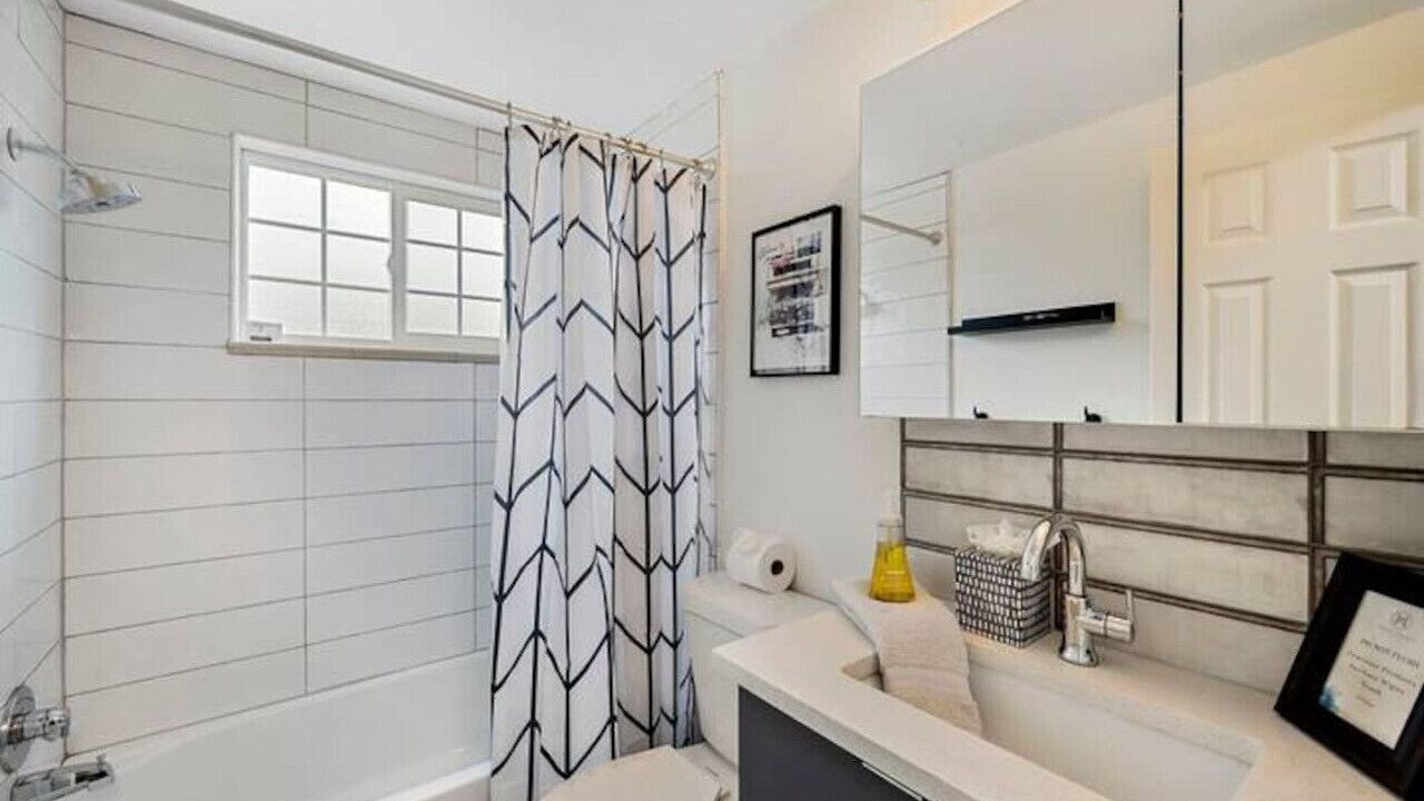 Photo of Bathroom in Englewood