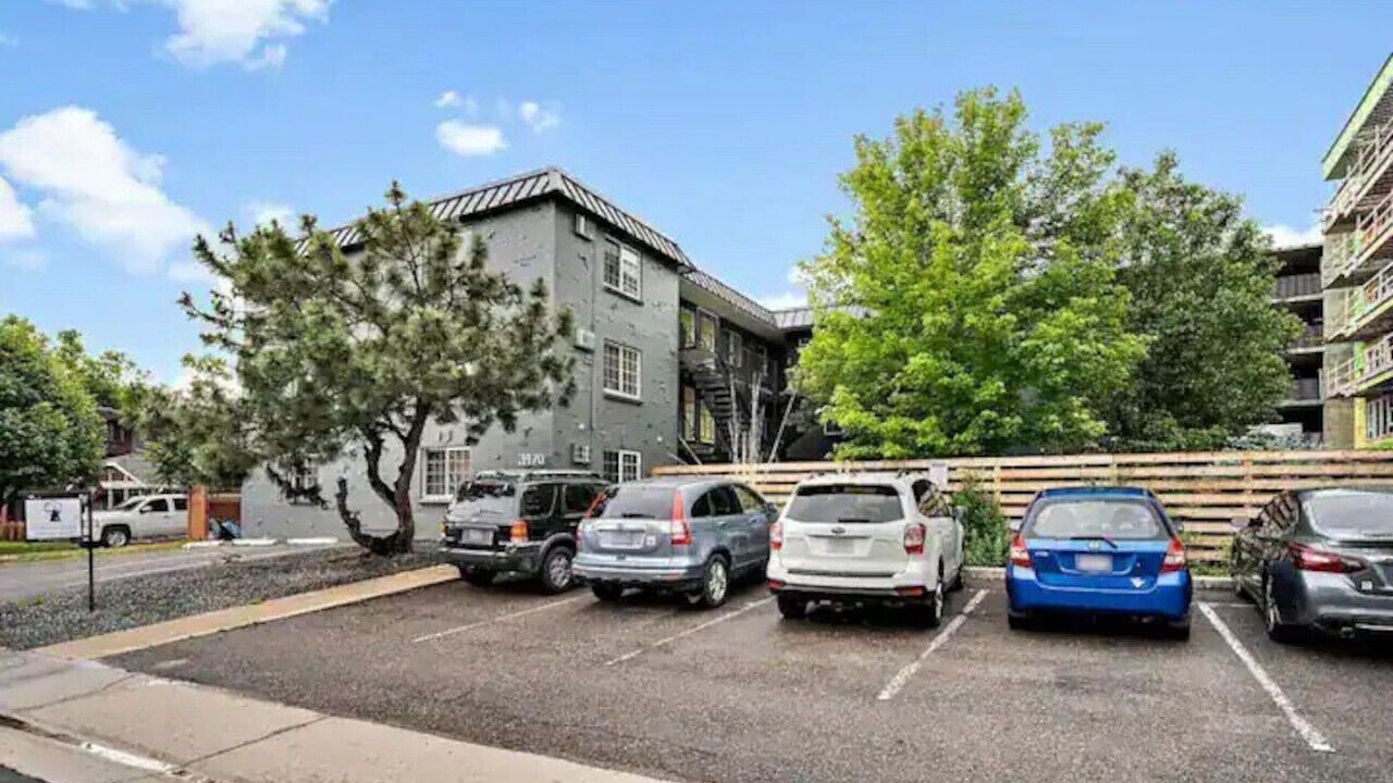 Photo of Outdoor in Englewood