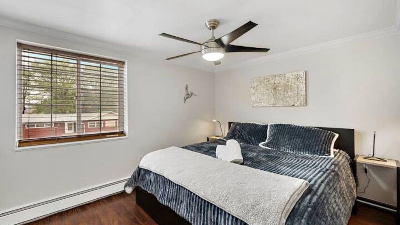 Photo of Bedroom in Englewood