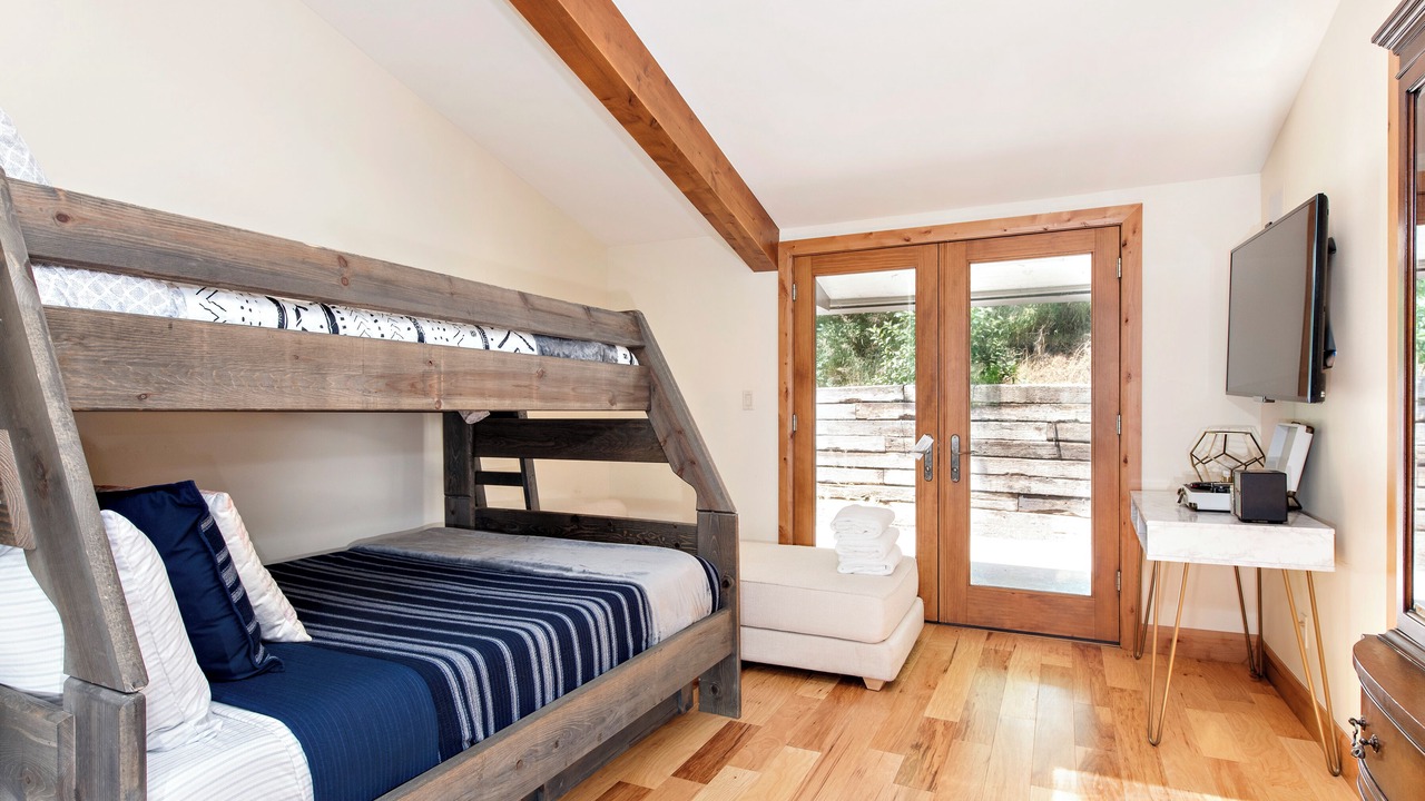 Photo of Bedroom in Glenwood Springs