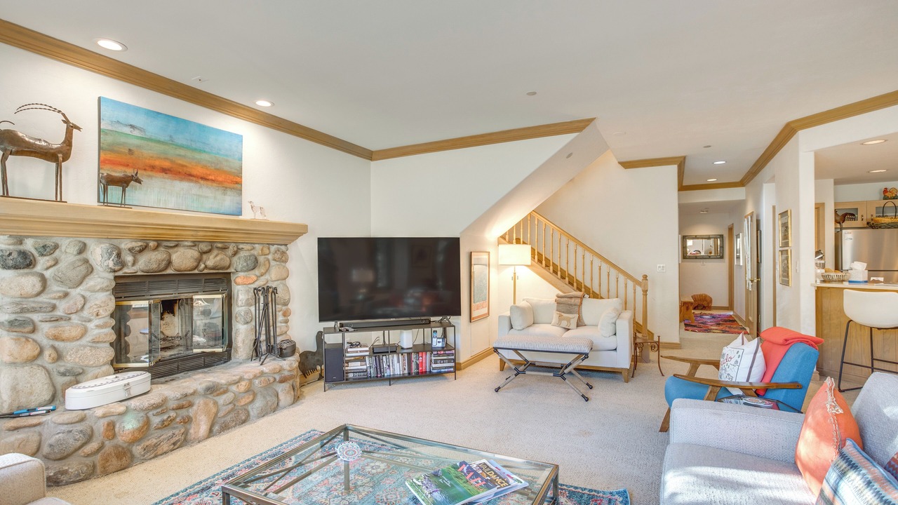 Photo of Livingroom in Highlands Townhomes