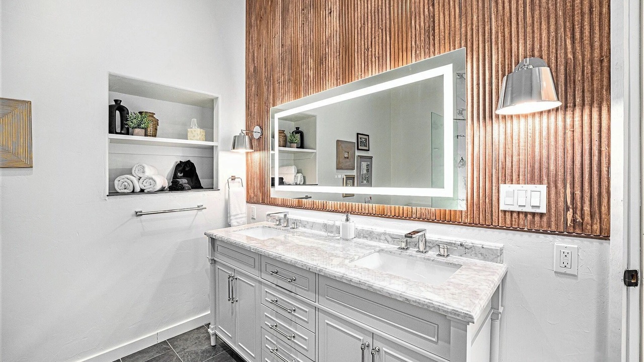 Photo of Bathroom in Bailey