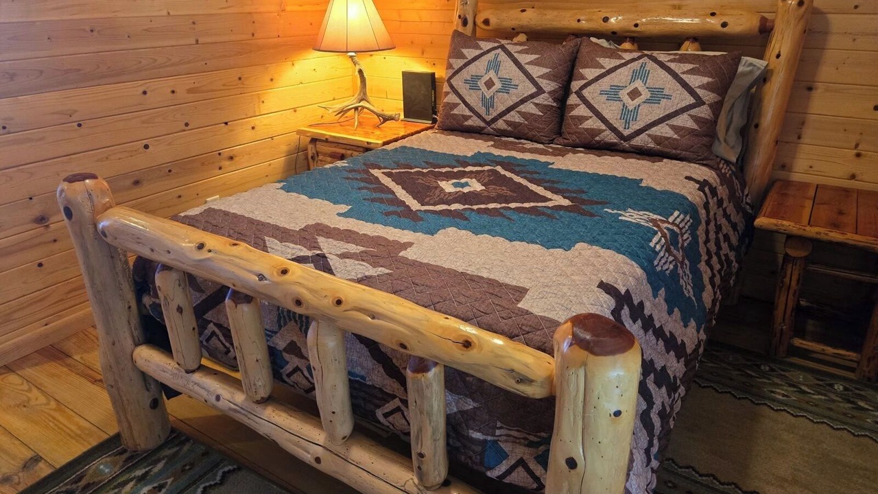 Photo of Bedroom in Craig