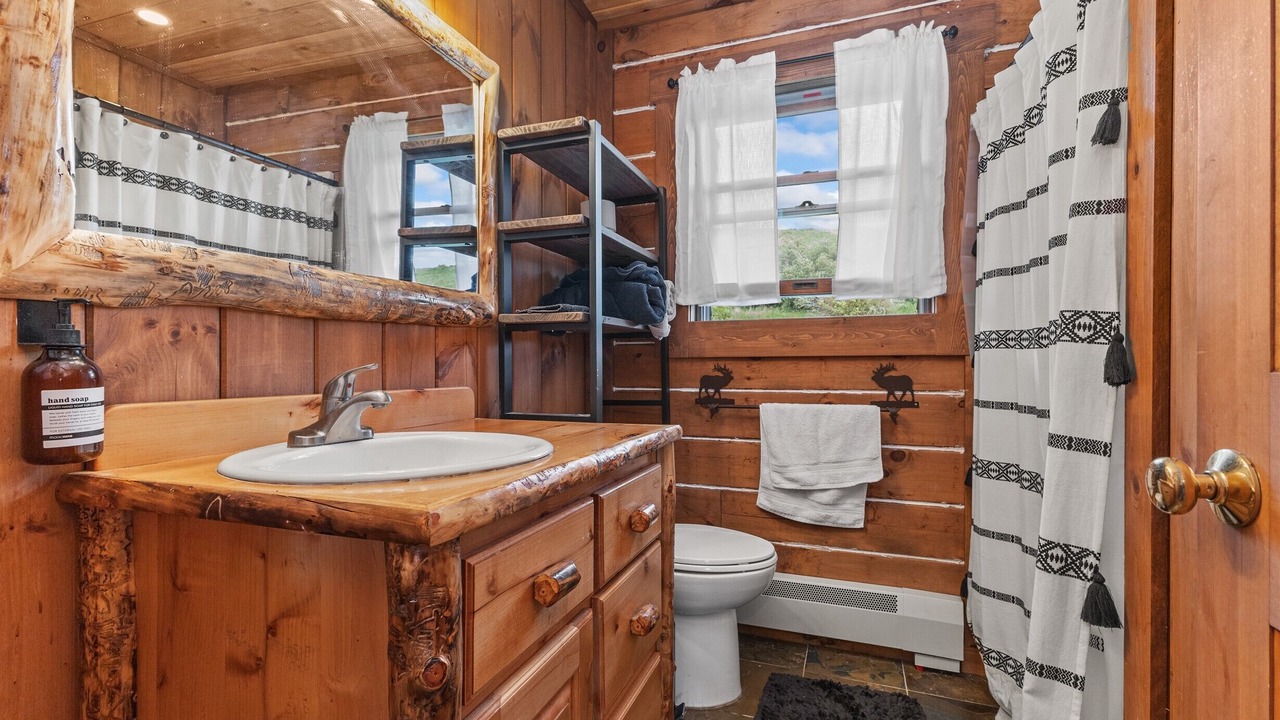 Photo of Bathroom in Burns