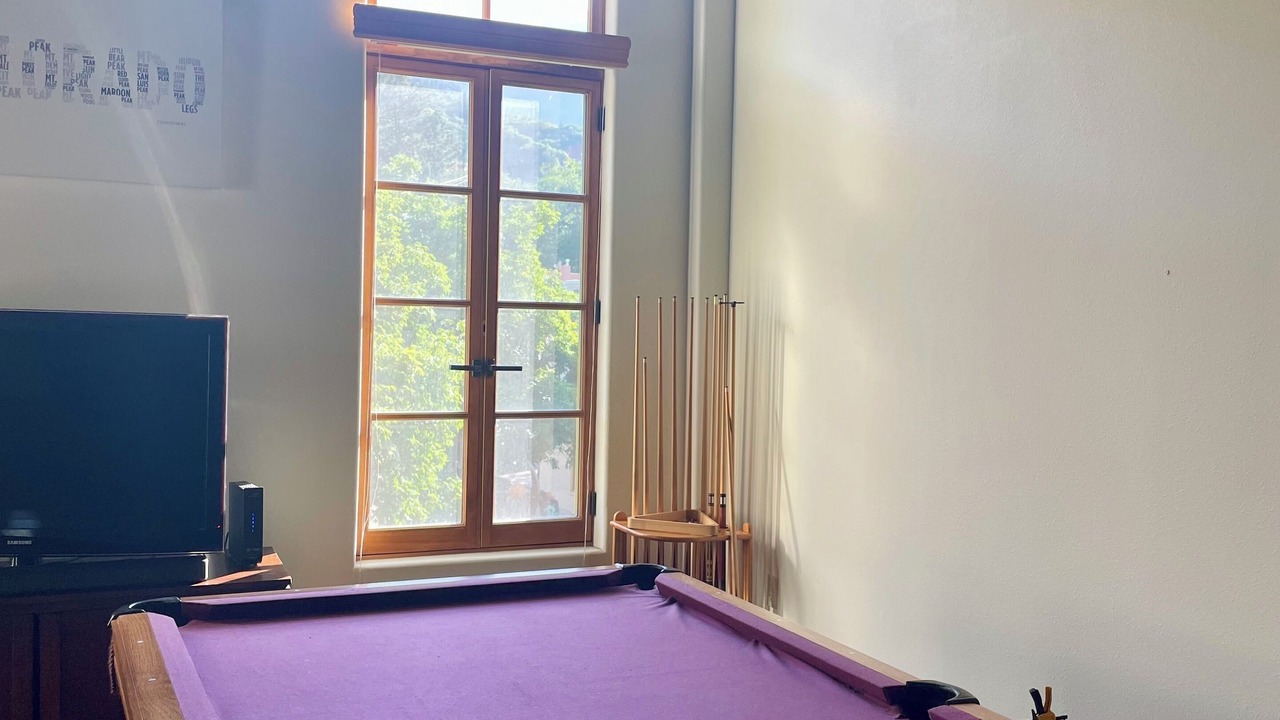 Photo of Bedroom in Manitou Springs Historic District