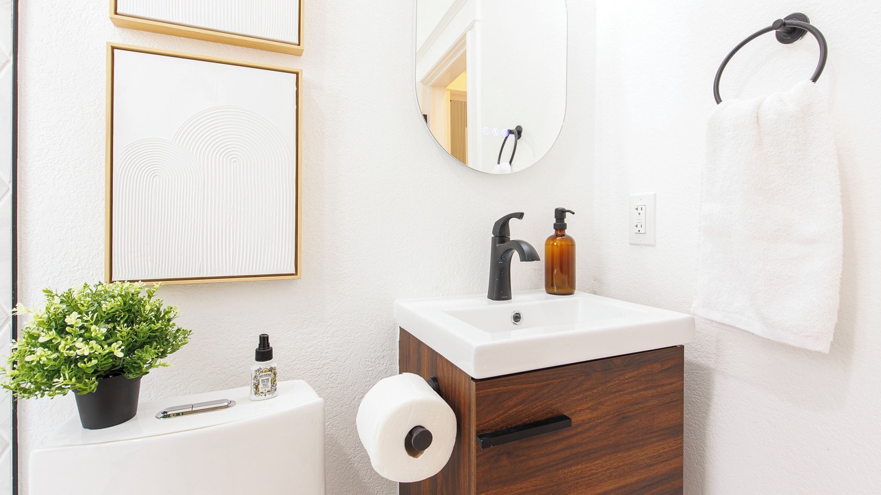 Photo of Bathroom in Highland