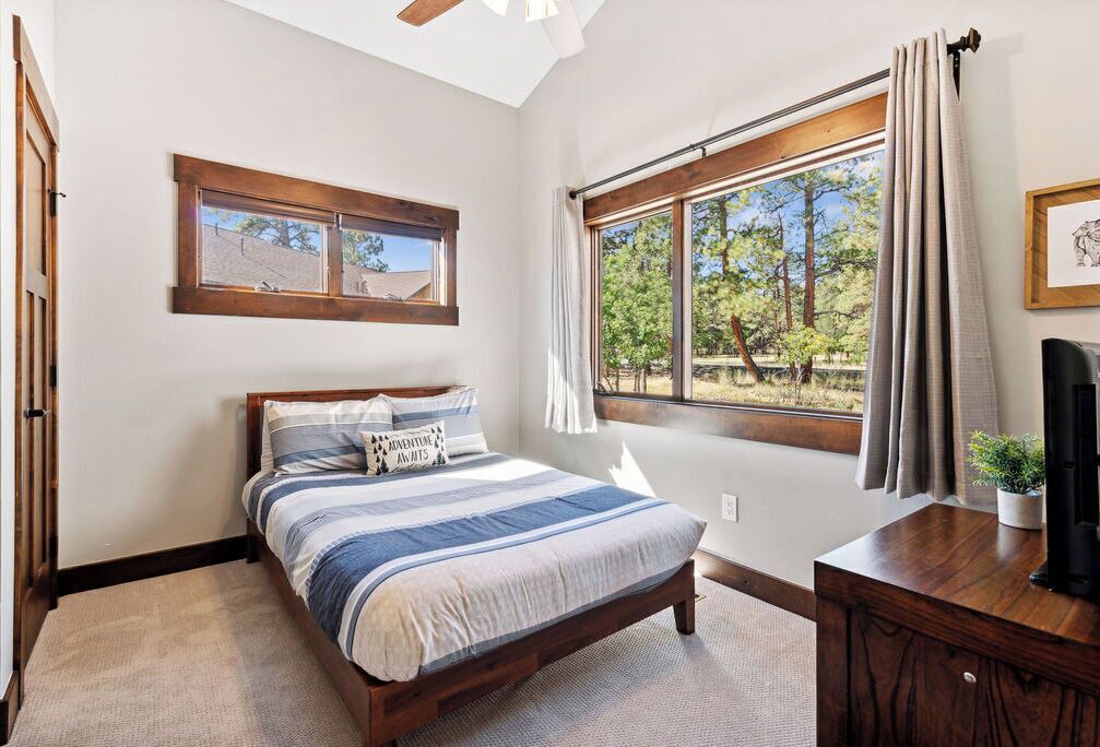 Photo of Bedroom in Loghill Village
