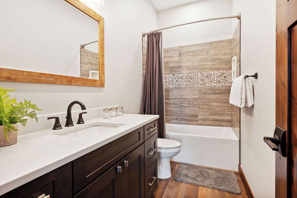 Photo of Bathroom in Loghill Village