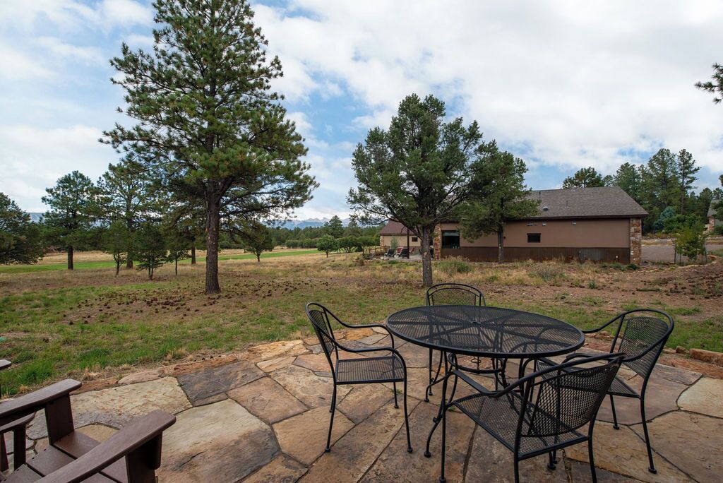 Photo of Outdoor in Loghill Village