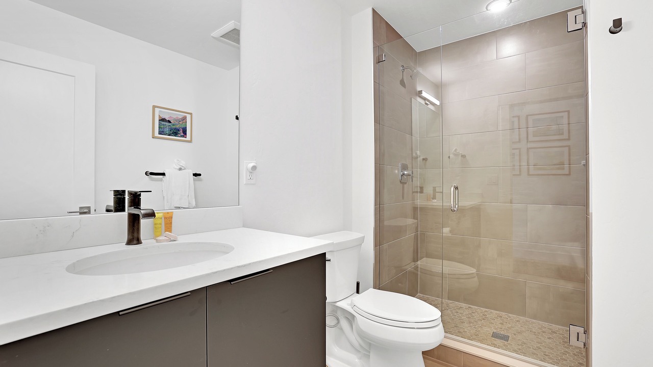 Photo of Bathroom in Willow Grove