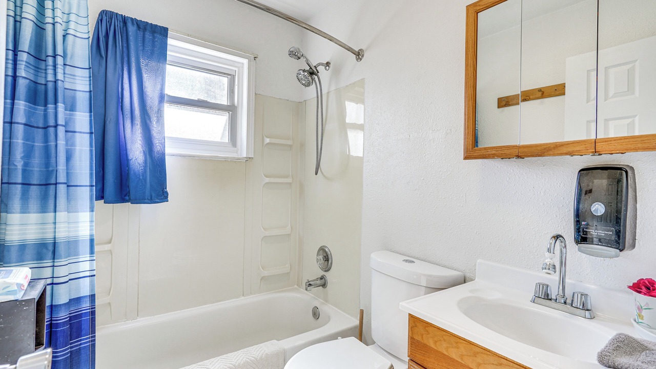 Photo of Bathroom in Pueblo