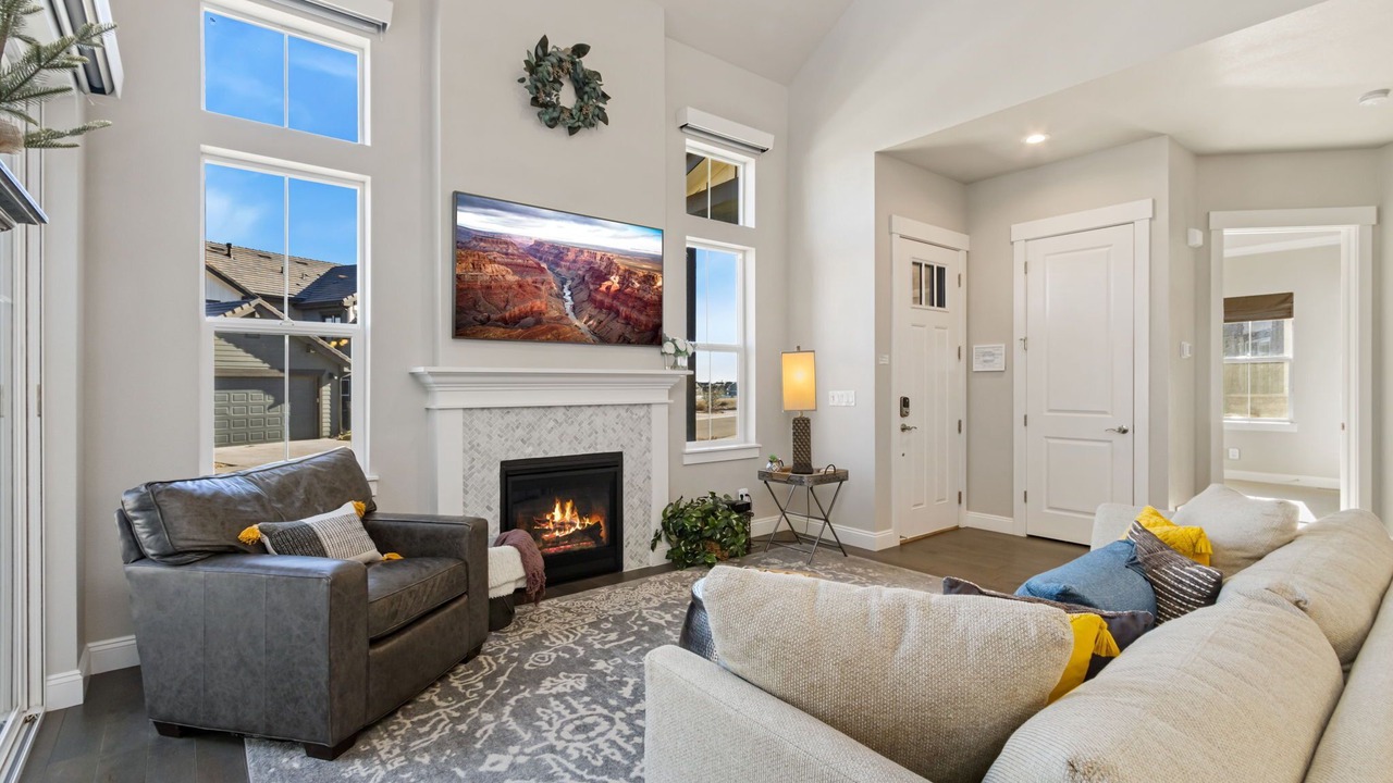 Photo of Livingroom in Loveland