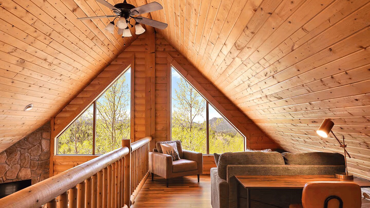 Photo of Livingroom in Cripple Creek