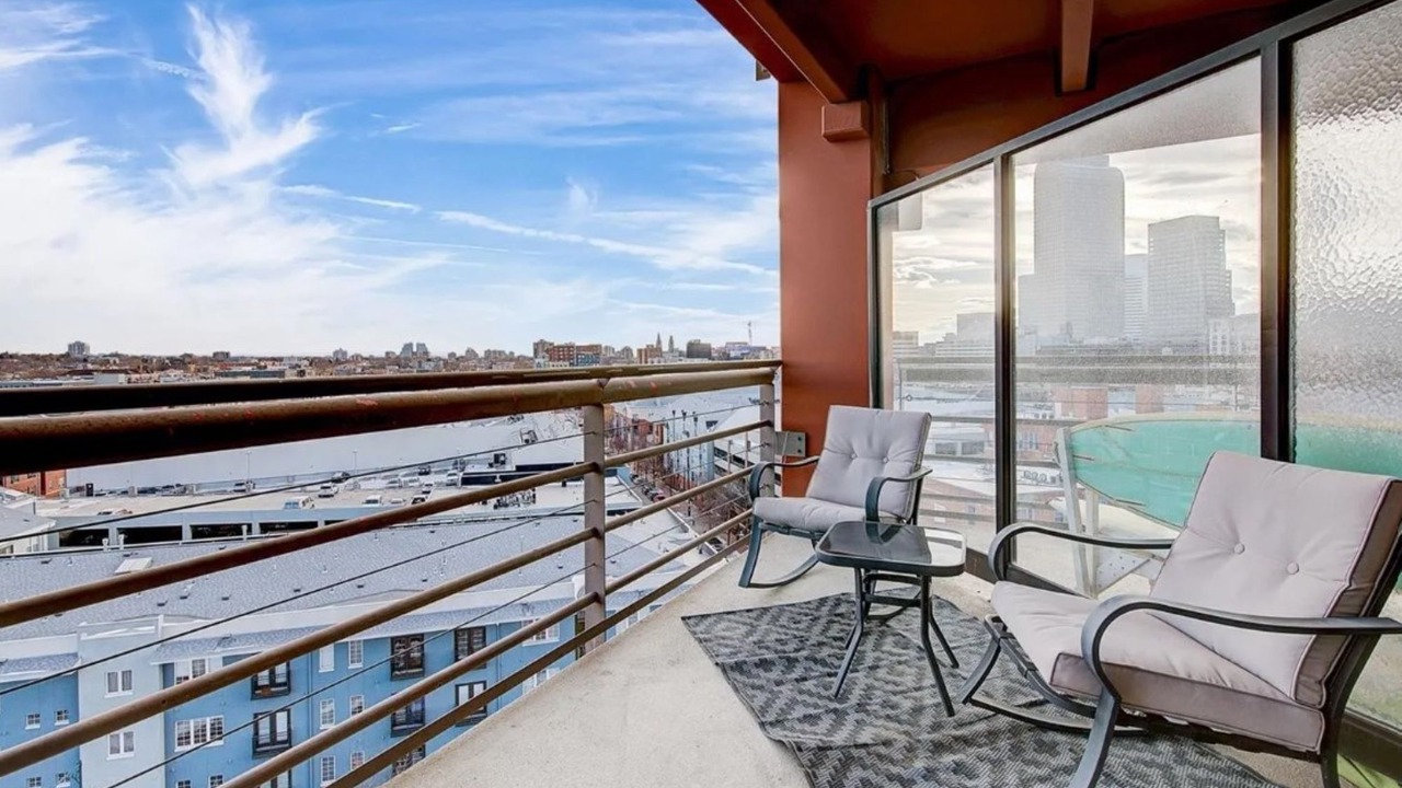 Photo of Outdoor in Uptown