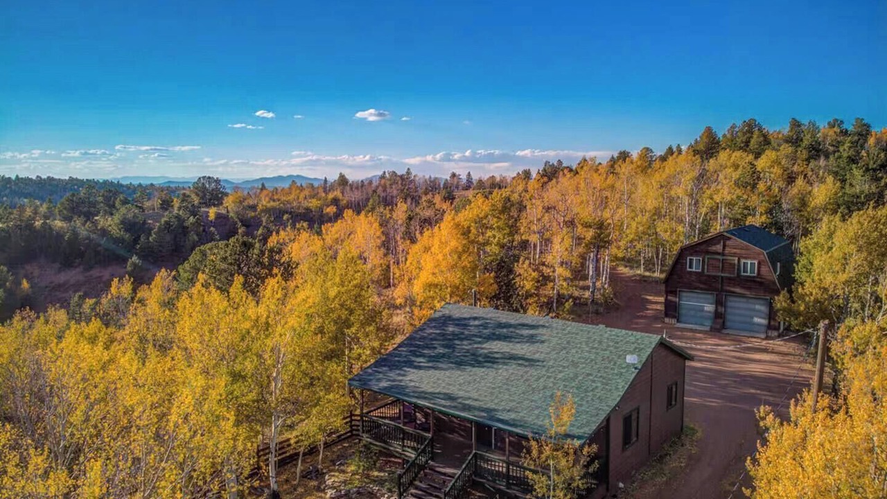 Photo of Bedroom in Cripple Creek