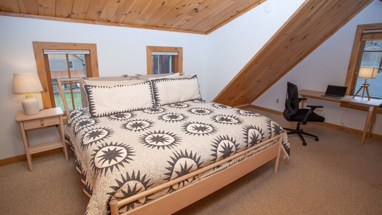 Photo of Bedroom in Crested Butte South