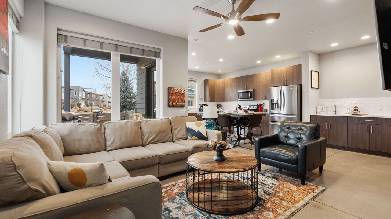 Photo of Livingroom in Old Town North