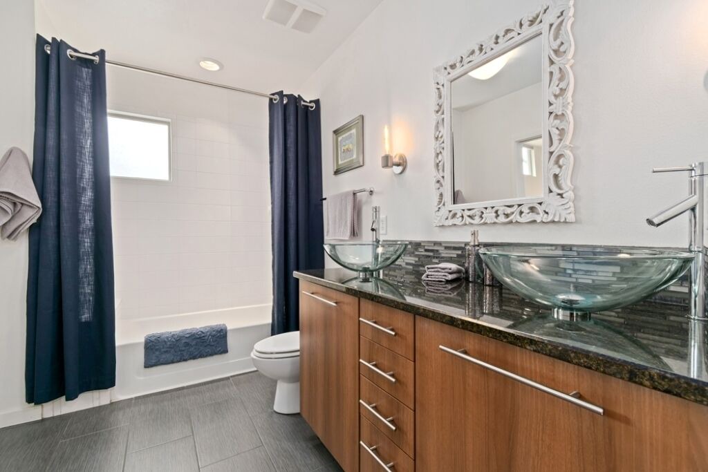 Photo of Bathroom in Old Town North