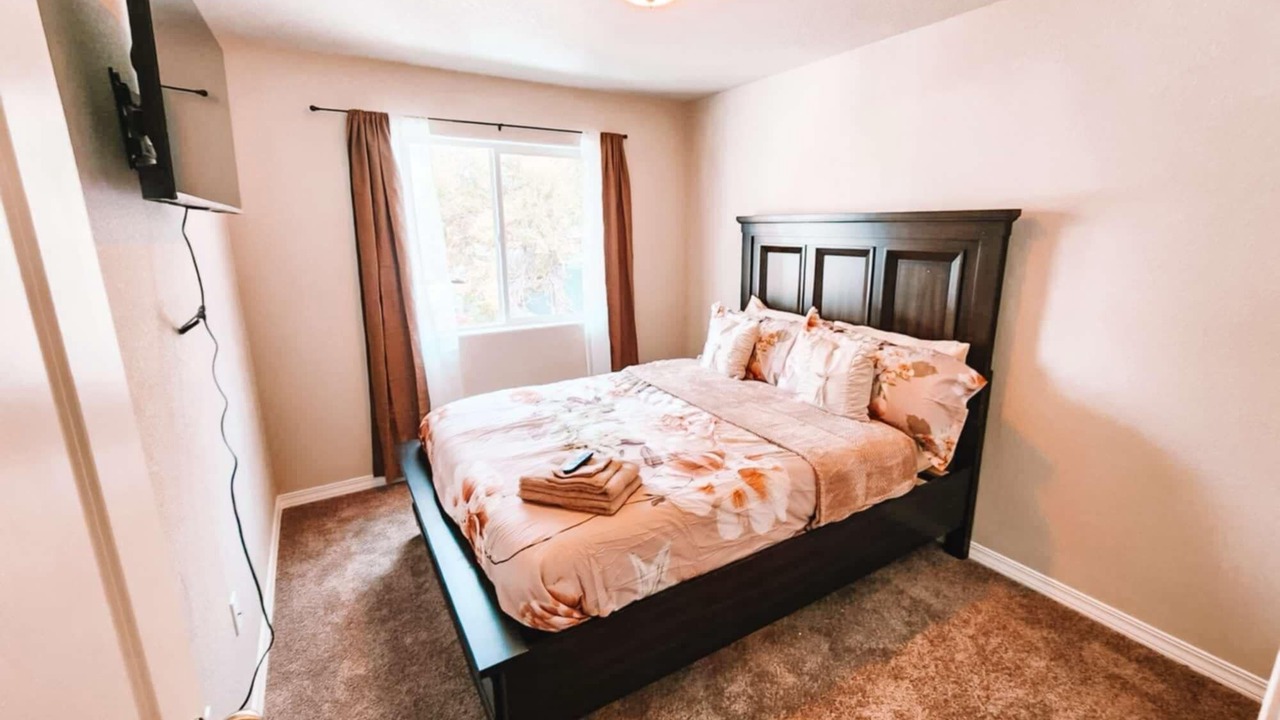 Photo of Bedroom in Southeast Colorado Springs