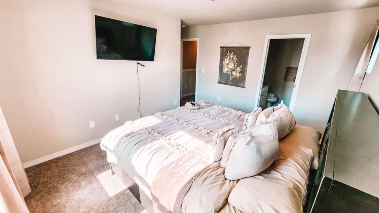 Photo of Bedroom in Southeast Colorado Springs