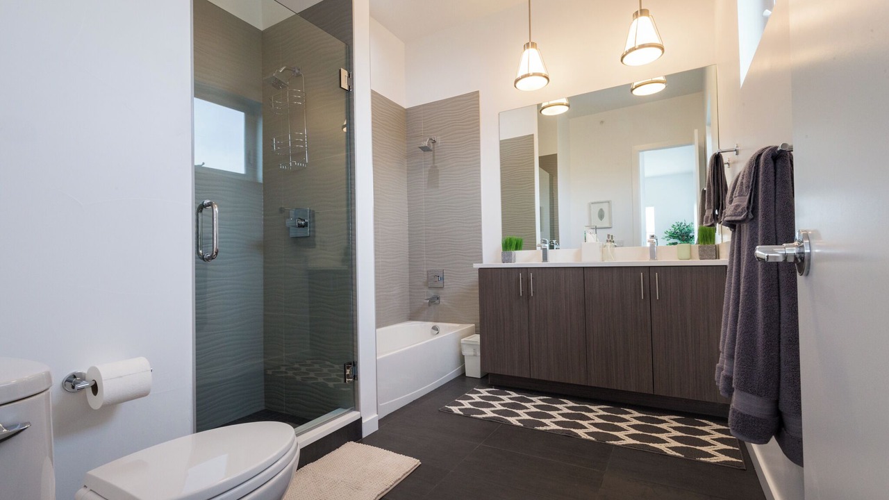 Photo of Bathroom in West Colfax